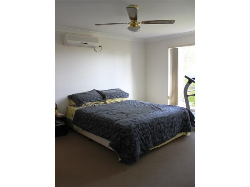 32 Columbus Place, Forest Lake QLD 4078