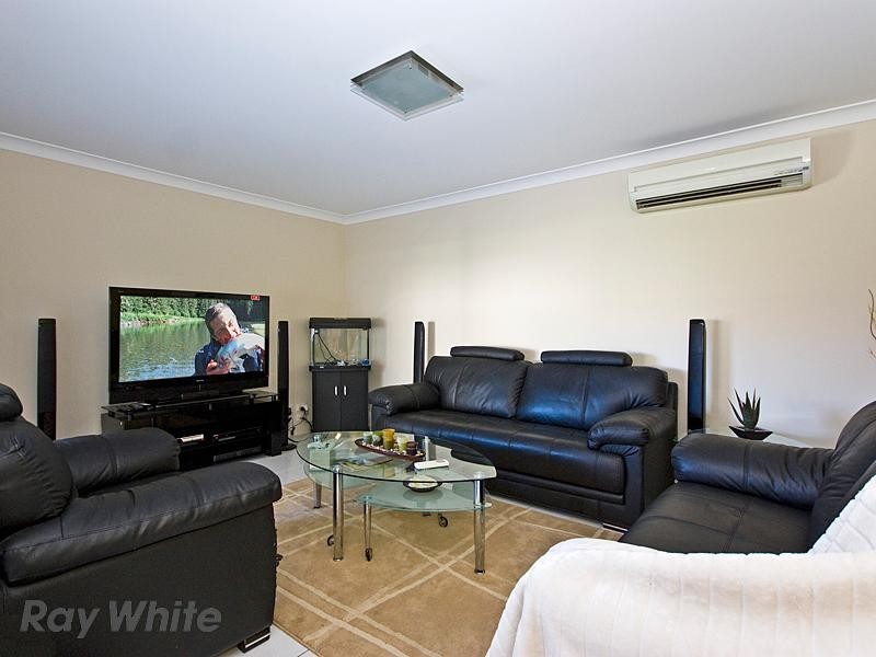 19 Summit Terrace, Forest Lake QLD 4078