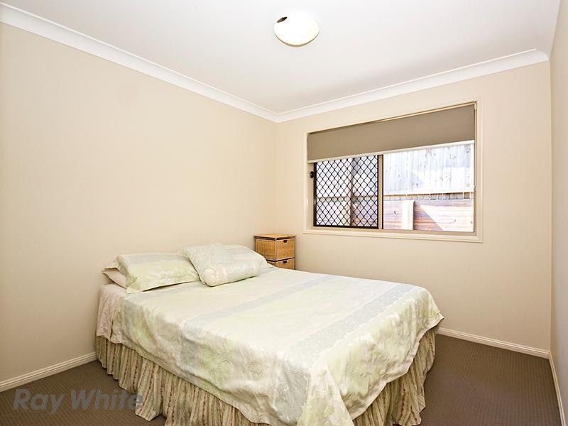 19 Summit Terrace, Forest Lake QLD 4078