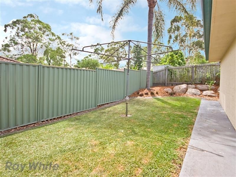 17 Beaufront Place, Forest Lake QLD 4078