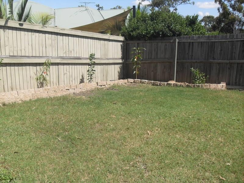 5 Montserrat Place, Forest Lake QLD 4078