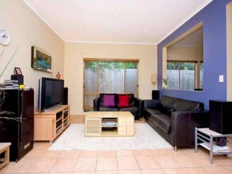 5 Montserrat Place, Forest Lake QLD 4078