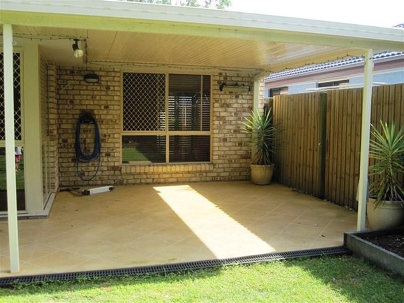 15 Bridgeman Close, Forest Lake QLD 4078