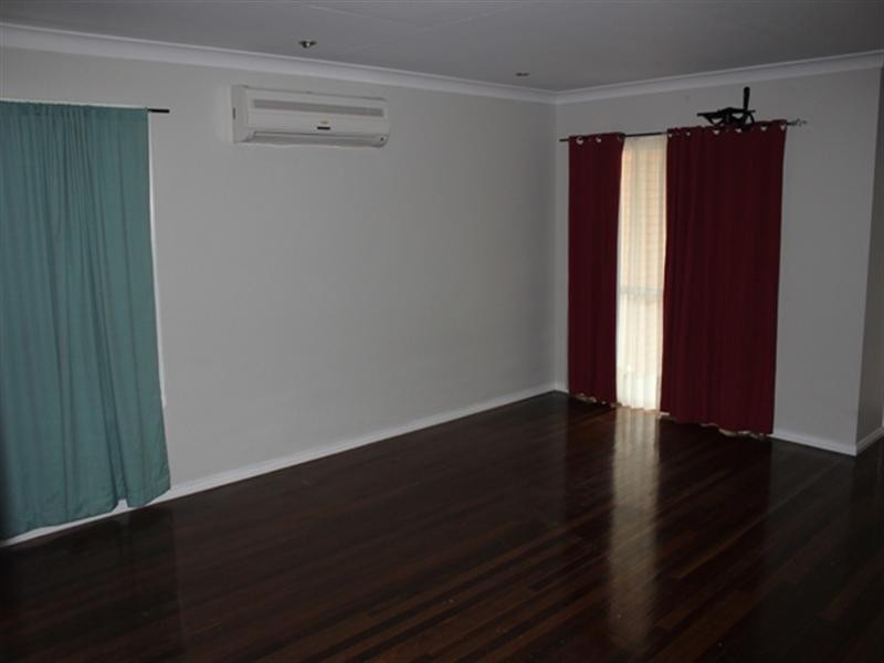 15 Hook Street, Inala QLD 4077