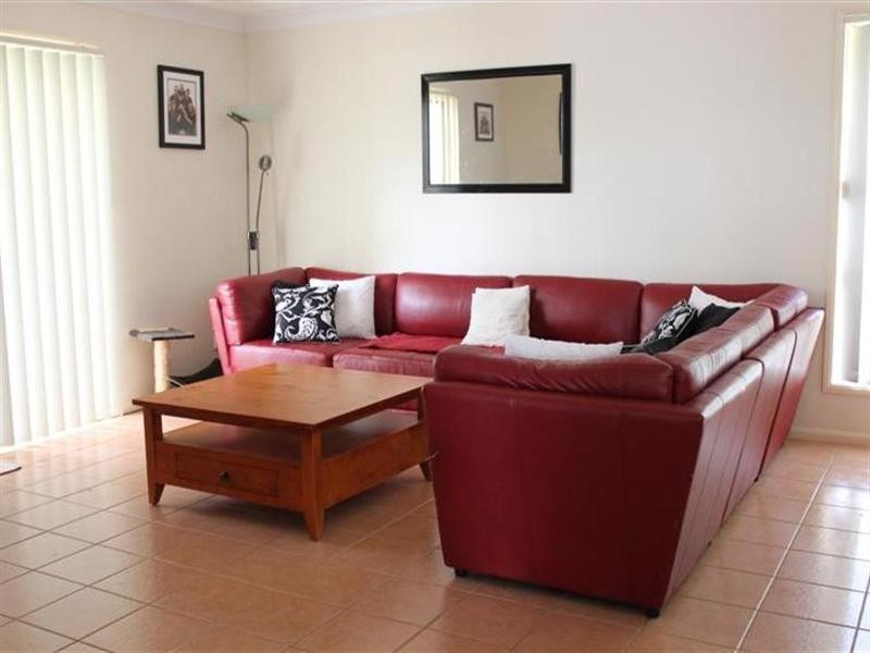 11 Wren Close, Forest Lake QLD 4078