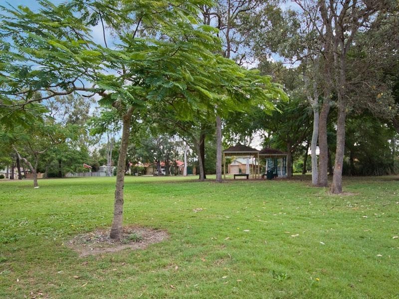 7 Teasel Crescent, Forest Lake QLD 4078