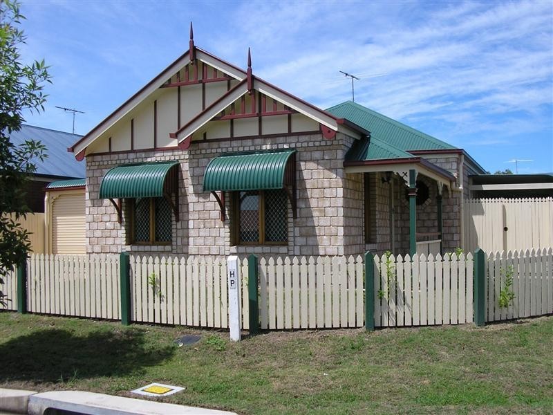 11 Tolmer Crescent, Forest Lake QLD 4078