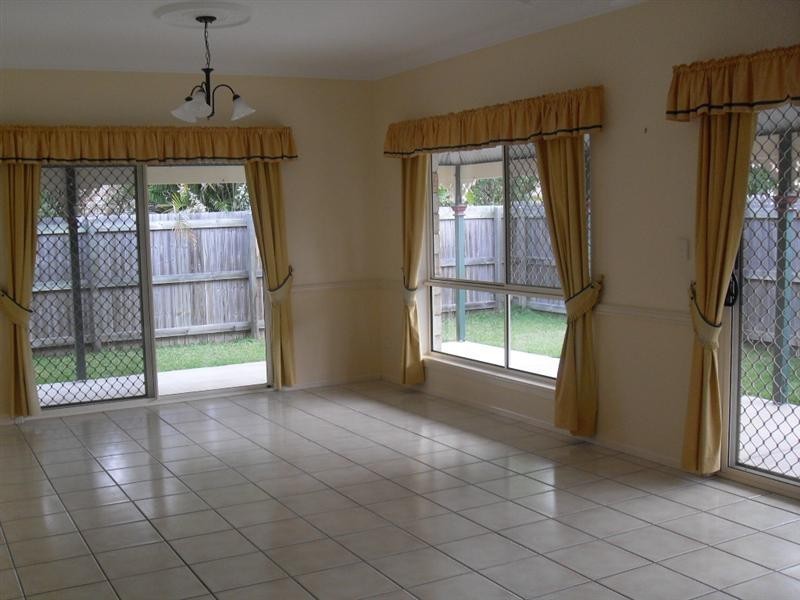 11 Tolmer Crescent, Forest Lake QLD 4078