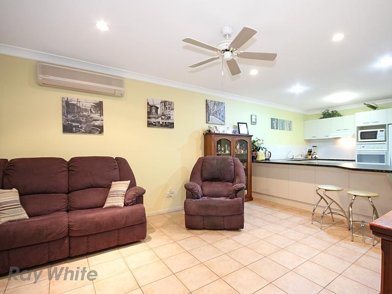 23 Oxley Place, Forest Lake QLD 4078