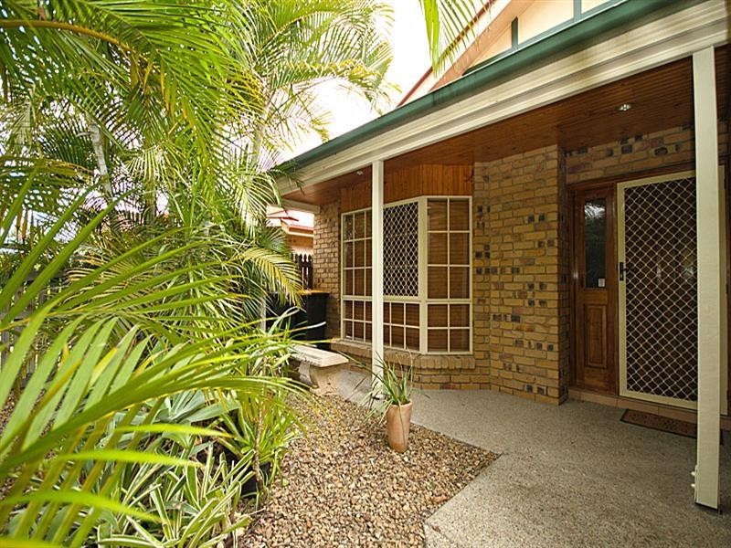 32 Huon Place, Forest Lake QLD 4078
