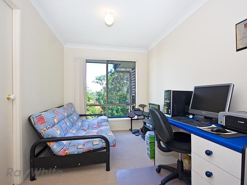 3/7 Glorious Way, Forest Lake QLD 4078