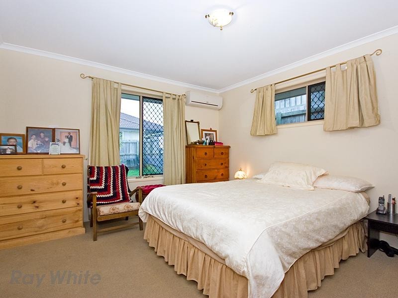 4 Chevron Close, Forest Lake QLD 4078