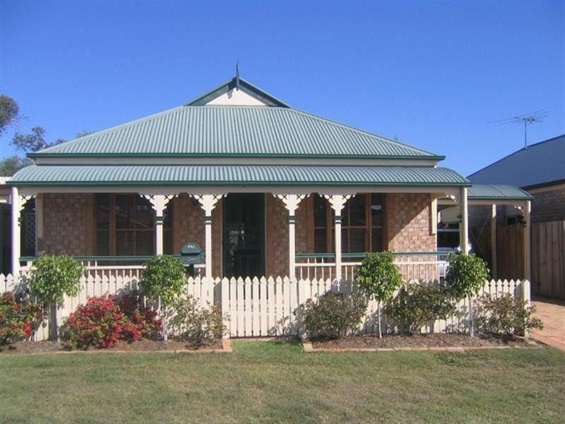 19 Sherwood Place, Forest Lake QLD 4078