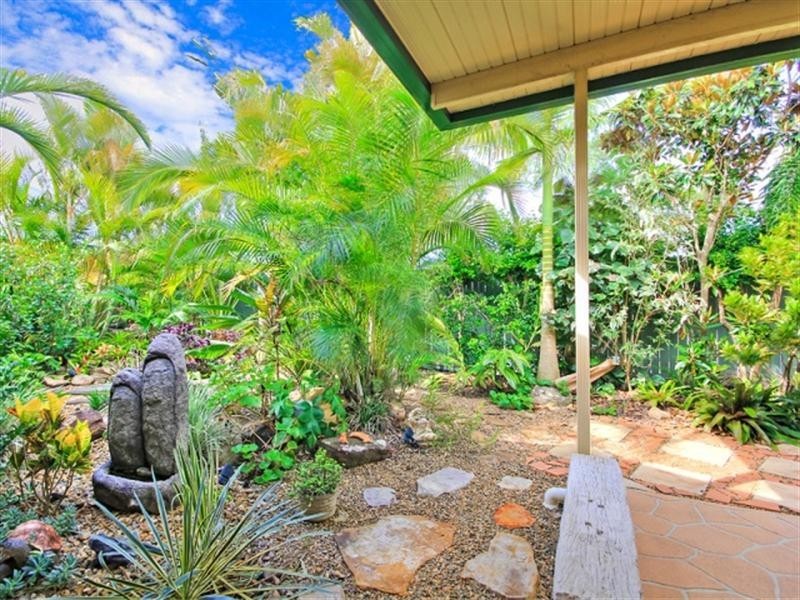 13 Cheltenham Place, Forest Lake QLD 4078