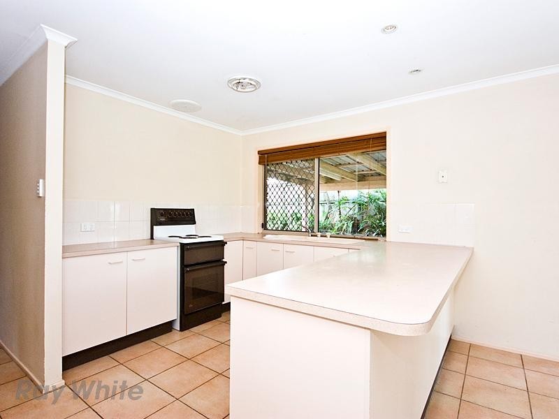 25 Elderslie Place, Forest Lake QLD 4078