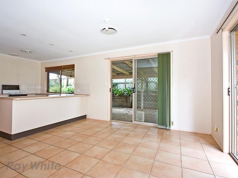 25 Elderslie Place, Forest Lake QLD 4078