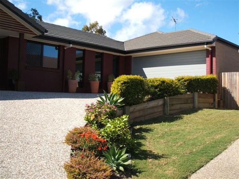 12 Grampians Close, Forest Lake QLD 4078
