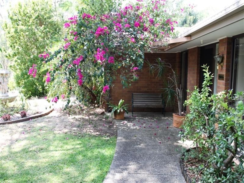 27 Springfield Place, Forest Lake QLD 4078