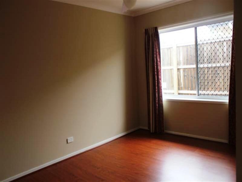 10 Gardenia Circuit, Heathwood QLD 4110