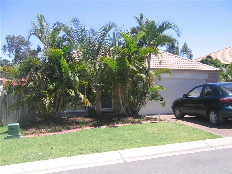 43 Pintail Crescent, Forest Lake QLD 4078
