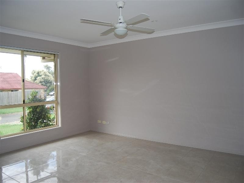 51 Central Street, Forest Lake QLD 4078