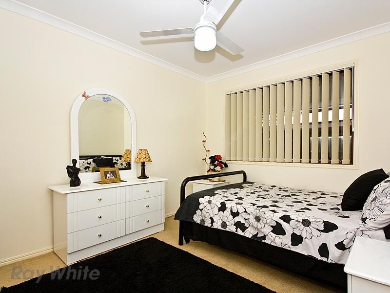 48 Degas Street, Forest Lake QLD 4078