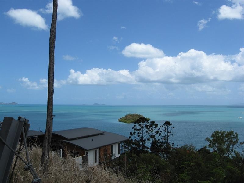 Lot 13 Shoreline Drive, Jessie s Way, Cannonvale QLD 4802