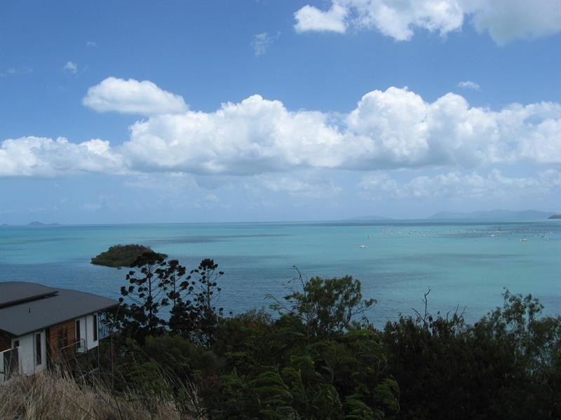 Lot 13 Shoreline Drive, Jessie s Way, Cannonvale QLD 4802