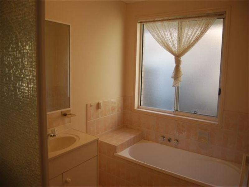 14 Evergreen Place, Forest Lake QLD 4078