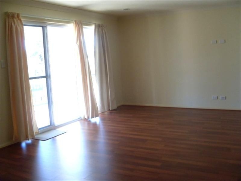 26 Sandalwood Street, Heathwood QLD 4110