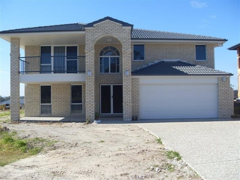 26 Sandalwood Street, Heathwood QLD 4110