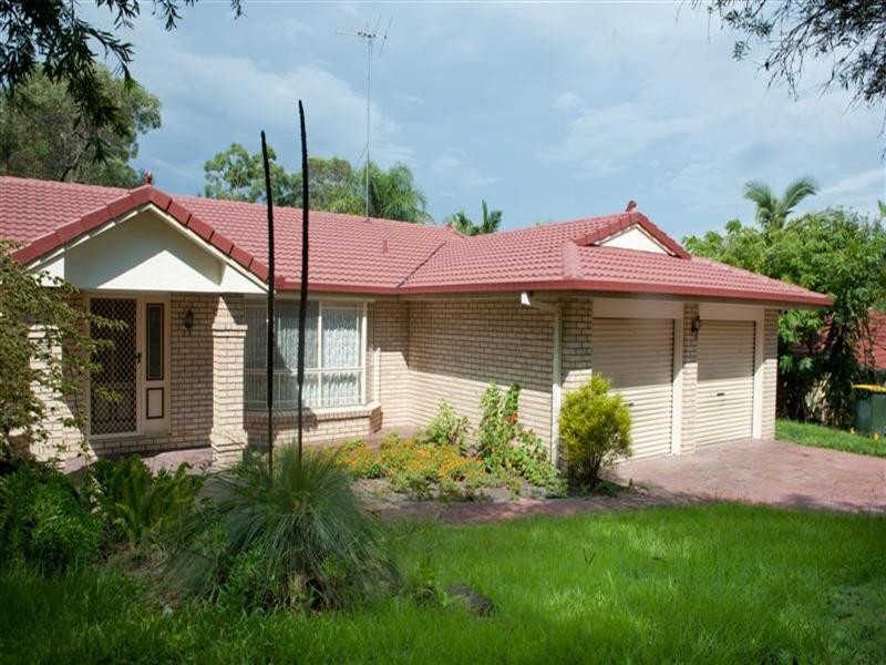 2 Phillip Place, Forest Lake QLD 4078