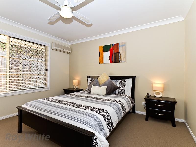 4 Brighton Parade, Forest Lake QLD 4078