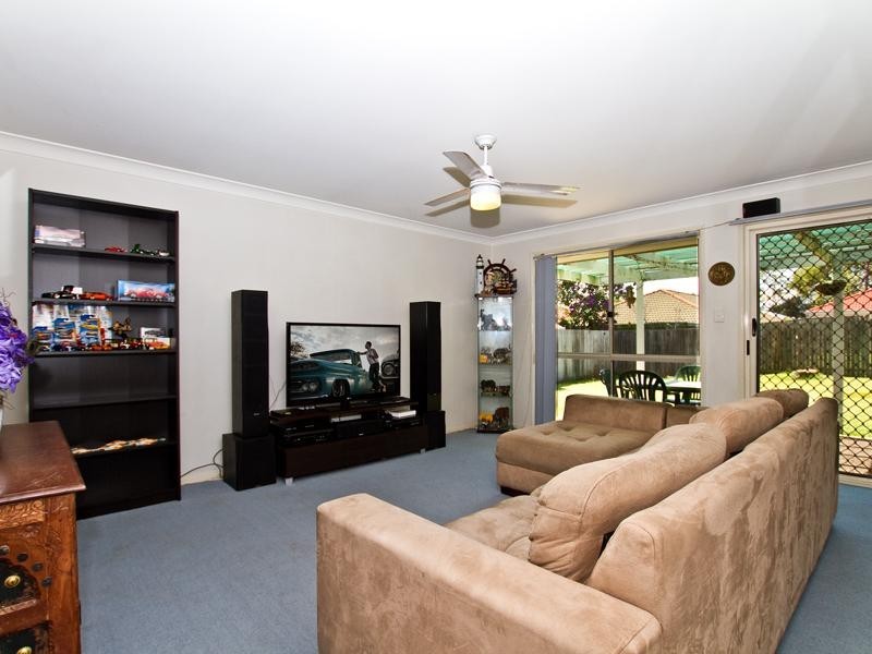 26 Prospect Crescent, Forest Lake QLD 4078