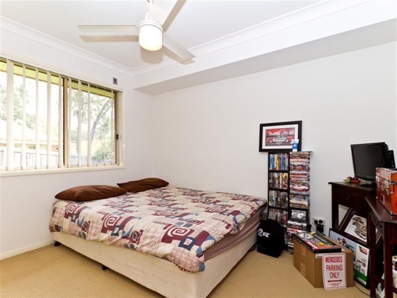 8 Mingela Place, Forest Lake QLD 4078