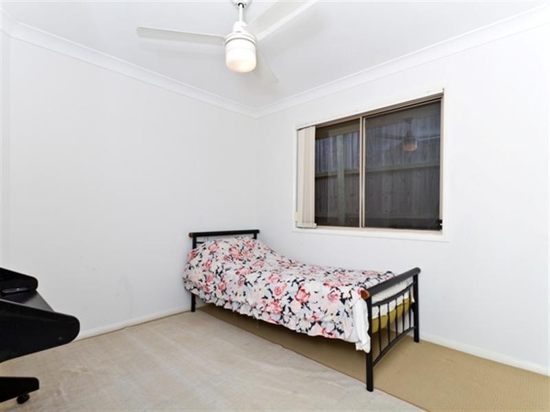 8 Mingela Place, Forest Lake QLD 4078