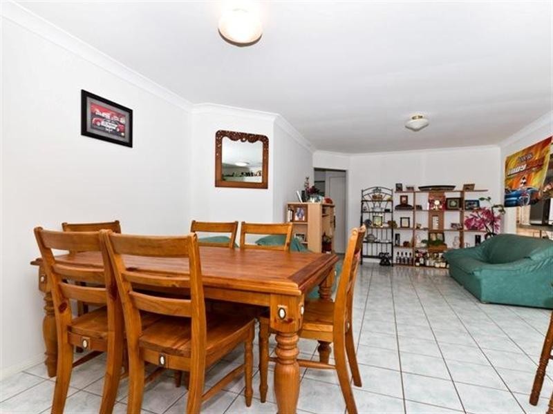 8 Mingela Place, Forest Lake QLD 4078