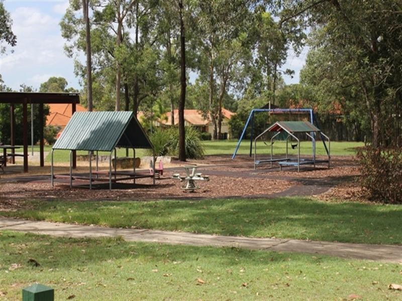 9 Hyde Place, Forest Lake QLD 4078