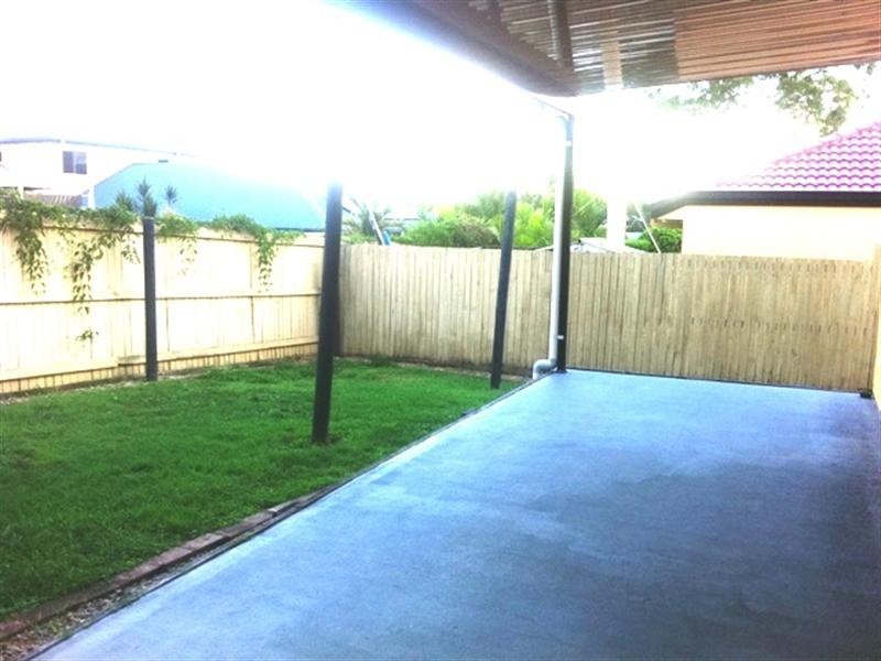 11 Montserrat Place, Forest Lake QLD 4078