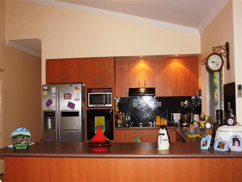 18 Kirrama Place, Forest Lake QLD 4078