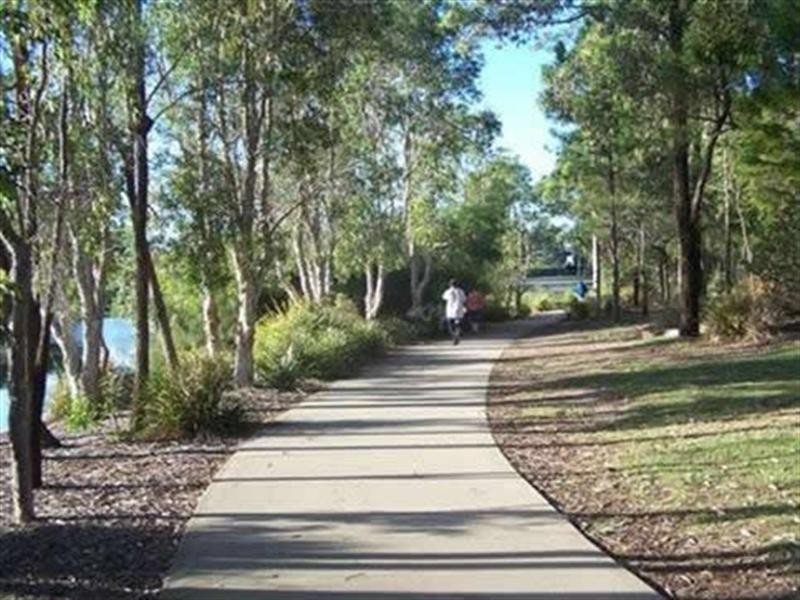 6 Milliken Circuit, Forest Lake QLD 4078