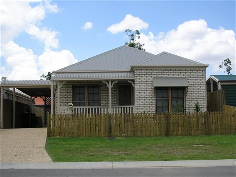 6 Rachele Close, Forest Lake QLD 4078