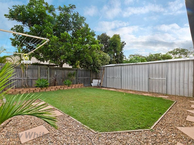 3 Goldeneye Place, Forest Lake QLD 4078