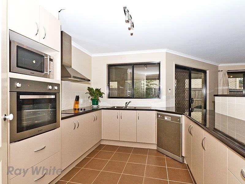 78 Rockfield Road, Doolandella QLD 4077