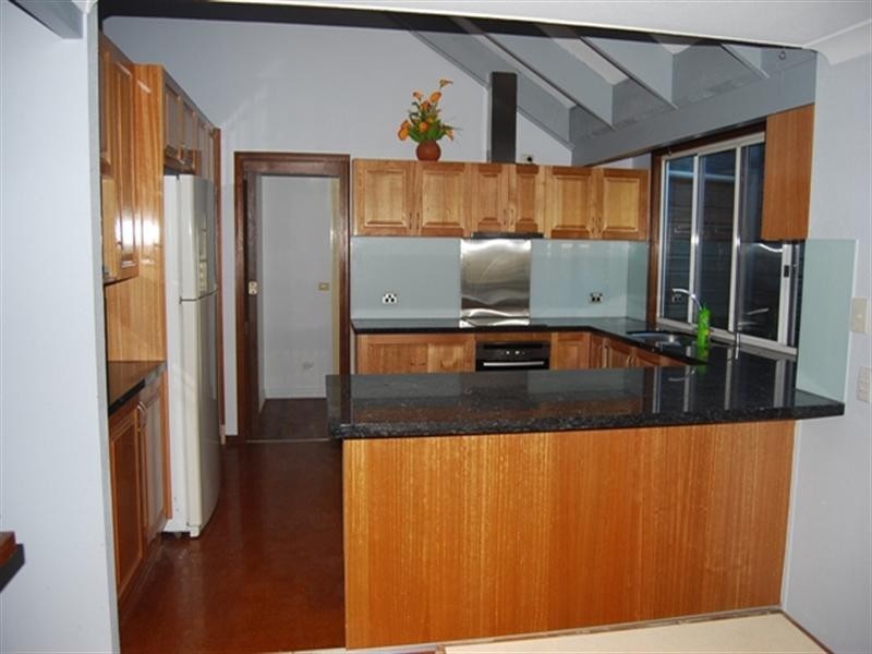 13 LOFFS Road, Loganholme QLD 4129