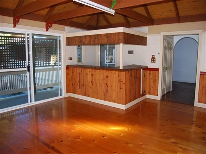 13 LOFFS Road, Loganholme QLD 4129