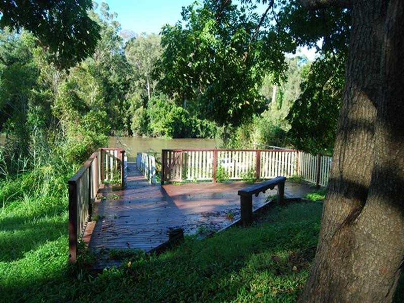 13 LOFFS Road, Loganholme QLD 4129