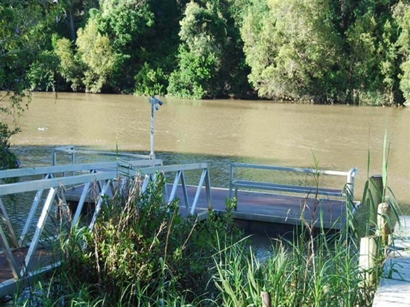 13 LOFFS Road, Loganholme QLD 4129