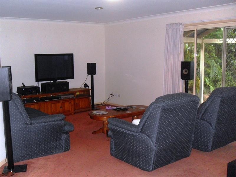 5 Ornata Place, Forest Lake QLD 4078