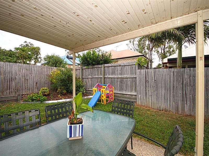 10 ROBSON Street, Forest Lake QLD 4078